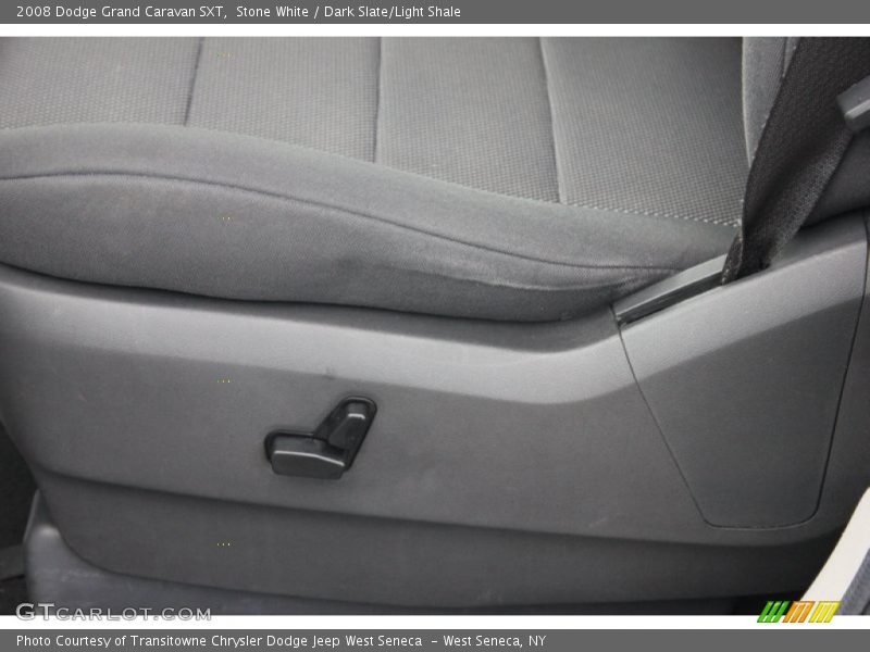 Stone White / Dark Slate/Light Shale 2008 Dodge Grand Caravan SXT