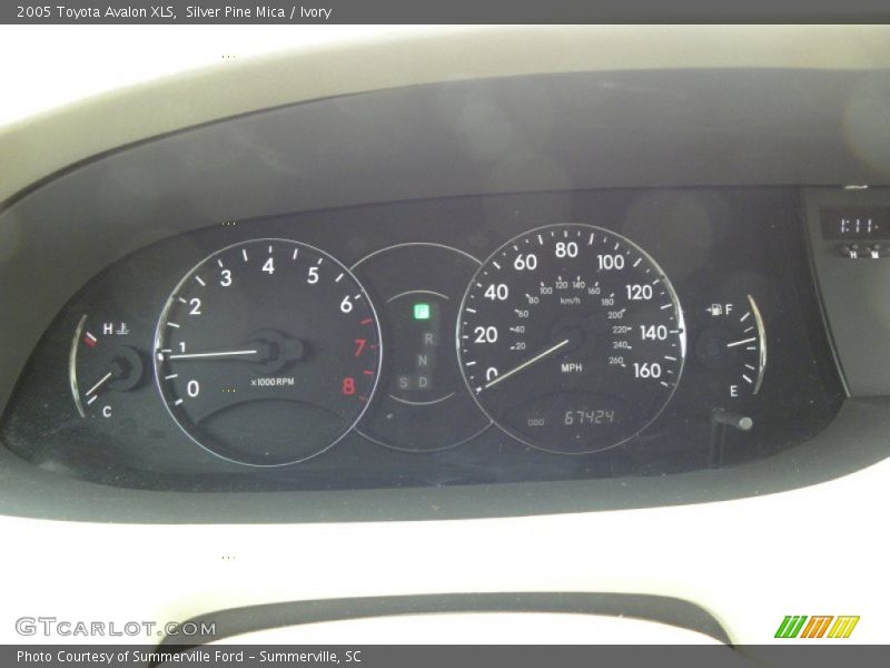 Silver Pine Mica / Ivory 2005 Toyota Avalon XLS