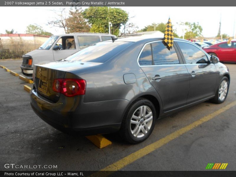 Platinum Grey Metallic / Anthracite 2007 Volkswagen Jetta 2.5 Sedan