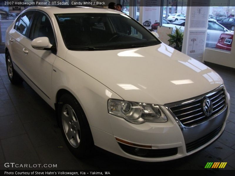Candy White / Black 2007 Volkswagen Passat 2.0T Sedan