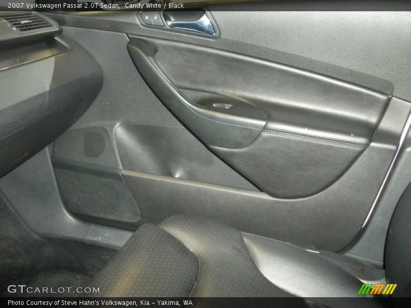 Candy White / Black 2007 Volkswagen Passat 2.0T Sedan