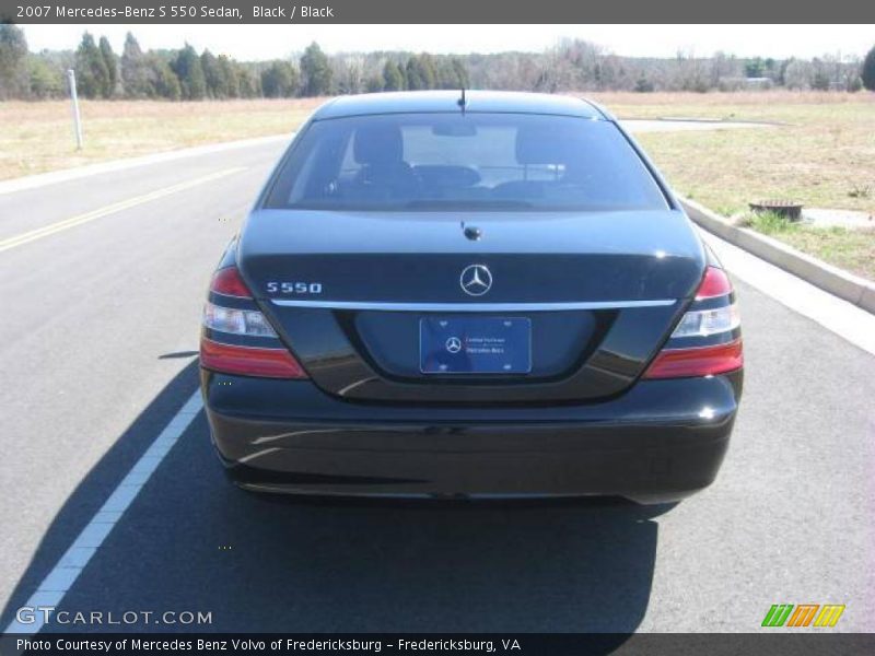 Black / Black 2007 Mercedes-Benz S 550 Sedan