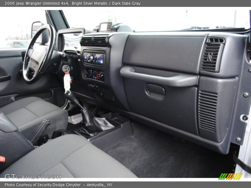 Bright Silver Metallic / Dark Slate Gray 2006 Jeep Wrangler Unlimited 4x4
