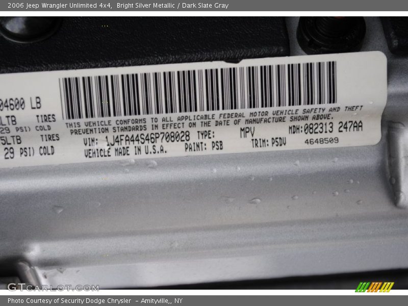 Bright Silver Metallic / Dark Slate Gray 2006 Jeep Wrangler Unlimited 4x4