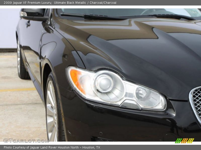 Ultimate Black Metallic / Charcoal/Charcoal 2009 Jaguar XF Premium Luxury