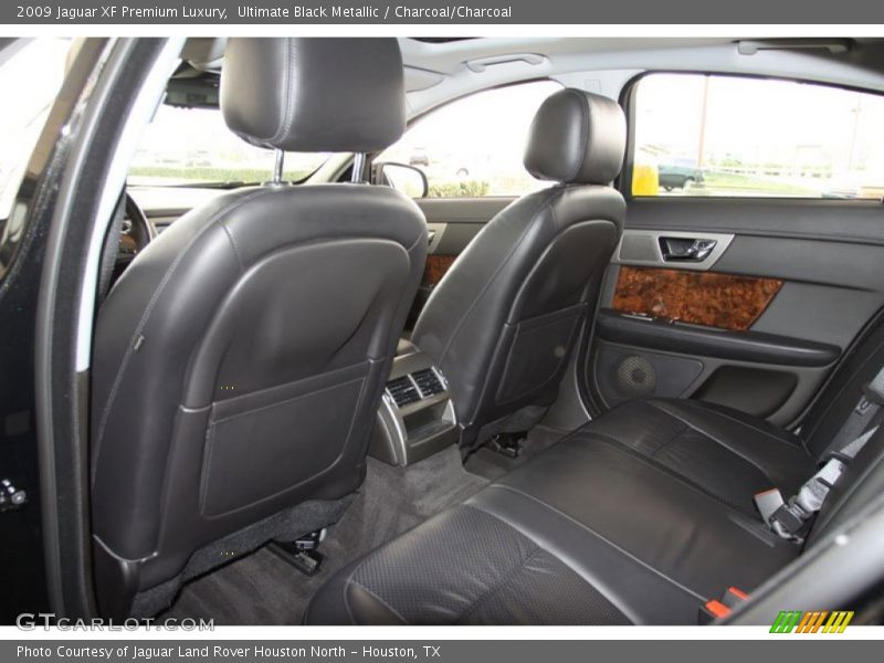 Ultimate Black Metallic / Charcoal/Charcoal 2009 Jaguar XF Premium Luxury