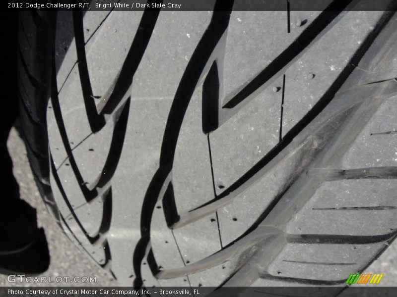 Bright White / Dark Slate Gray 2012 Dodge Challenger R/T