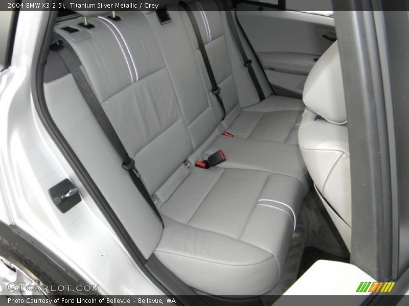 Titanium Silver Metallic / Grey 2004 BMW X3 2.5i
