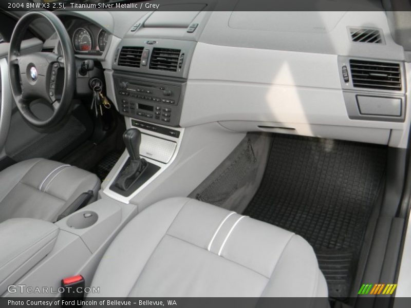 Titanium Silver Metallic / Grey 2004 BMW X3 2.5i