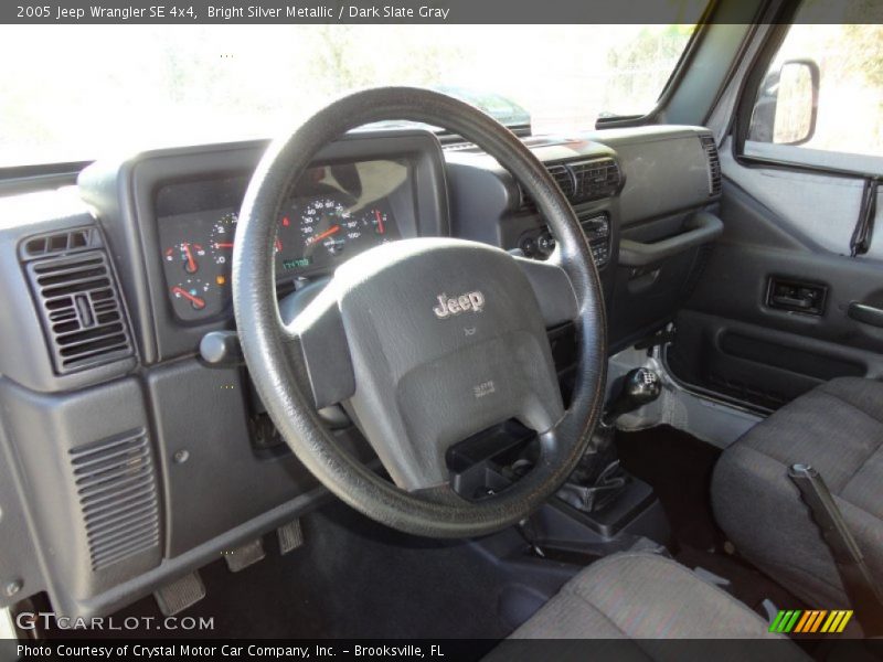 Bright Silver Metallic / Dark Slate Gray 2005 Jeep Wrangler SE 4x4