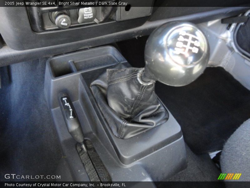  2005 Wrangler SE 4x4 6 Speed Manual Shifter