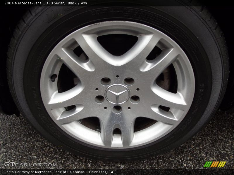  2004 E 320 Sedan Wheel