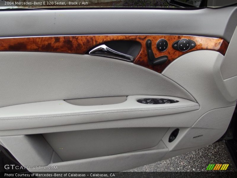 Door Panel of 2004 E 320 Sedan