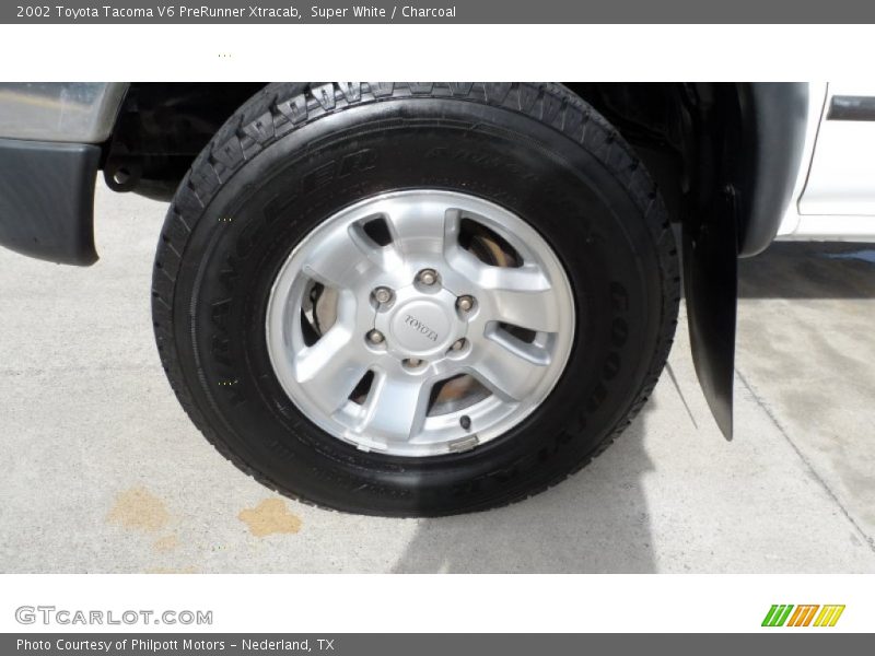 Super White / Charcoal 2002 Toyota Tacoma V6 PreRunner Xtracab