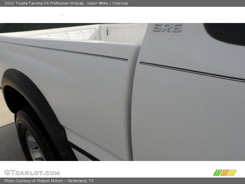 Super White / Charcoal 2002 Toyota Tacoma V6 PreRunner Xtracab