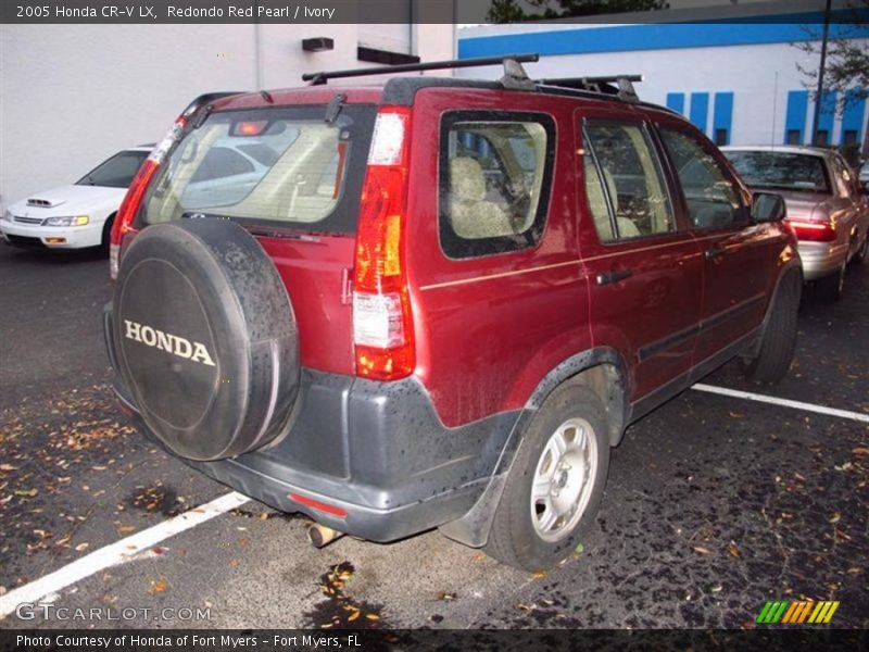Redondo Red Pearl / Ivory 2005 Honda CR-V LX