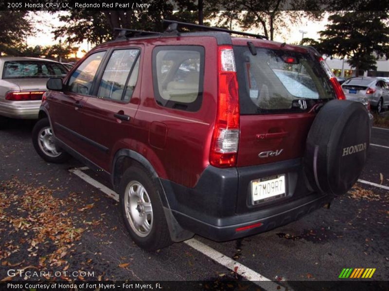 Redondo Red Pearl / Ivory 2005 Honda CR-V LX