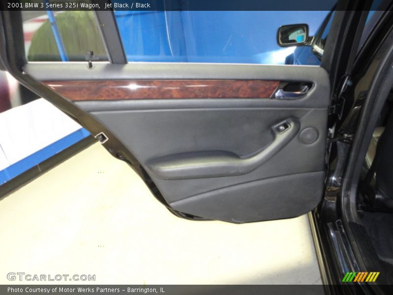 Jet Black / Black 2001 BMW 3 Series 325i Wagon