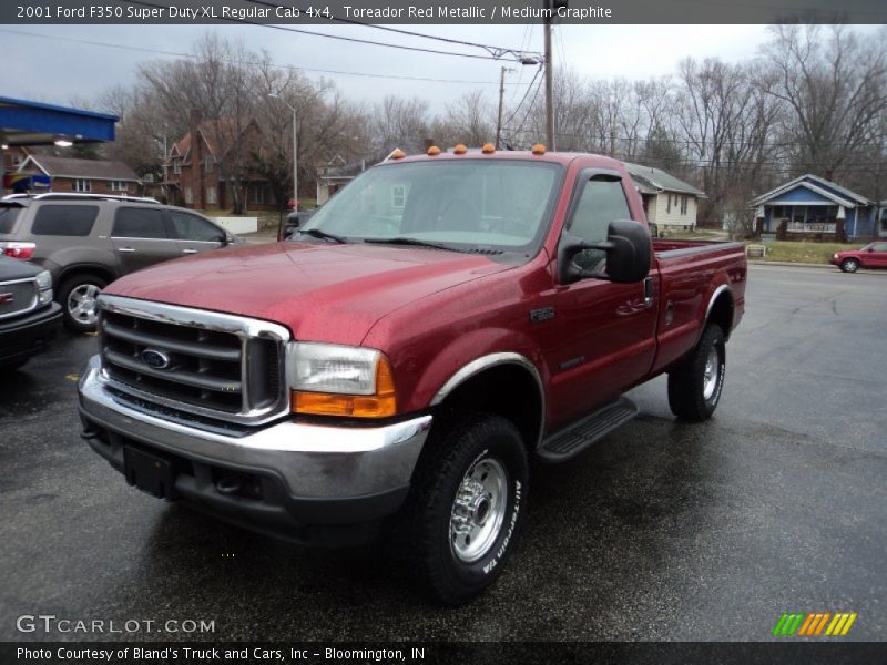 Toreador Red Metallic / Medium Graphite 2001 Ford F350 Super Duty XL Regular Cab 4x4