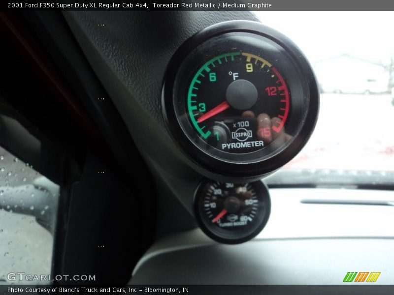 Toreador Red Metallic / Medium Graphite 2001 Ford F350 Super Duty XL Regular Cab 4x4