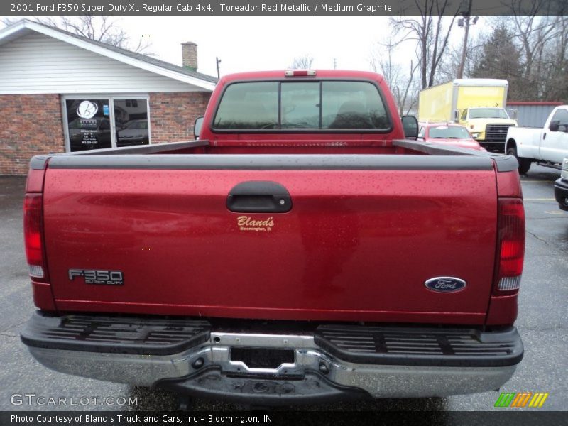 Toreador Red Metallic / Medium Graphite 2001 Ford F350 Super Duty XL Regular Cab 4x4