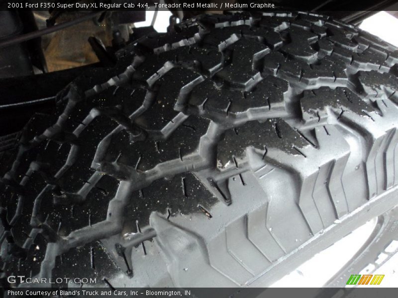 Toreador Red Metallic / Medium Graphite 2001 Ford F350 Super Duty XL Regular Cab 4x4