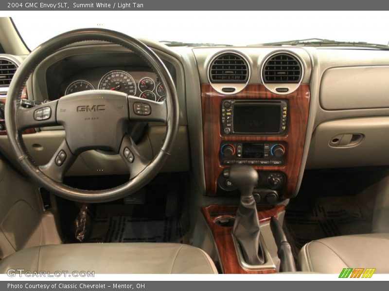 Summit White / Light Tan 2004 GMC Envoy SLT