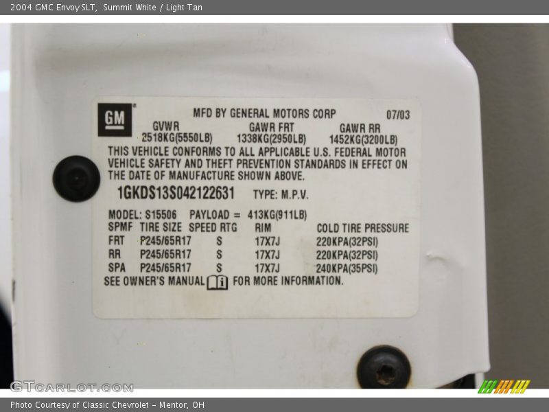 Summit White / Light Tan 2004 GMC Envoy SLT