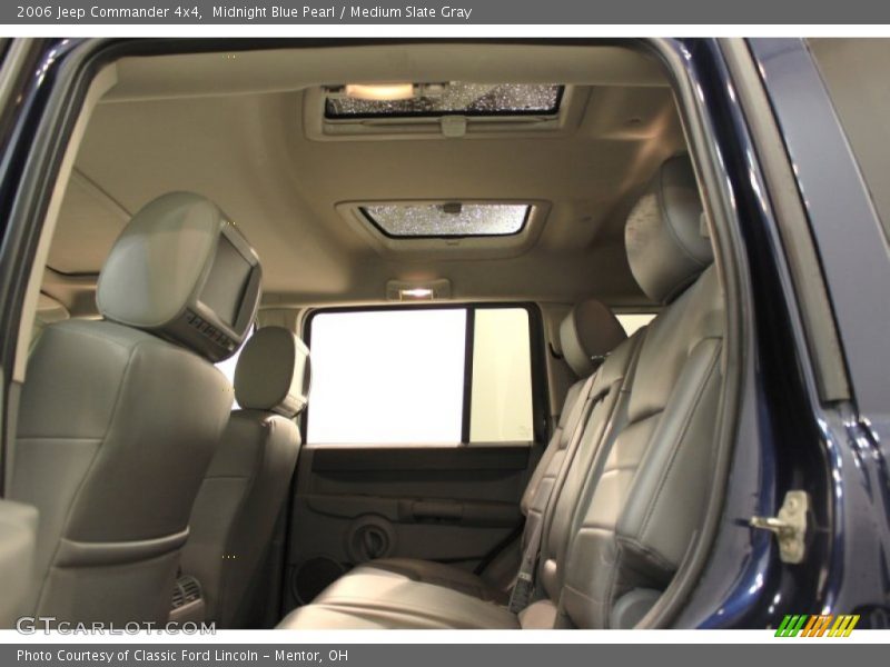 Midnight Blue Pearl / Medium Slate Gray 2006 Jeep Commander 4x4