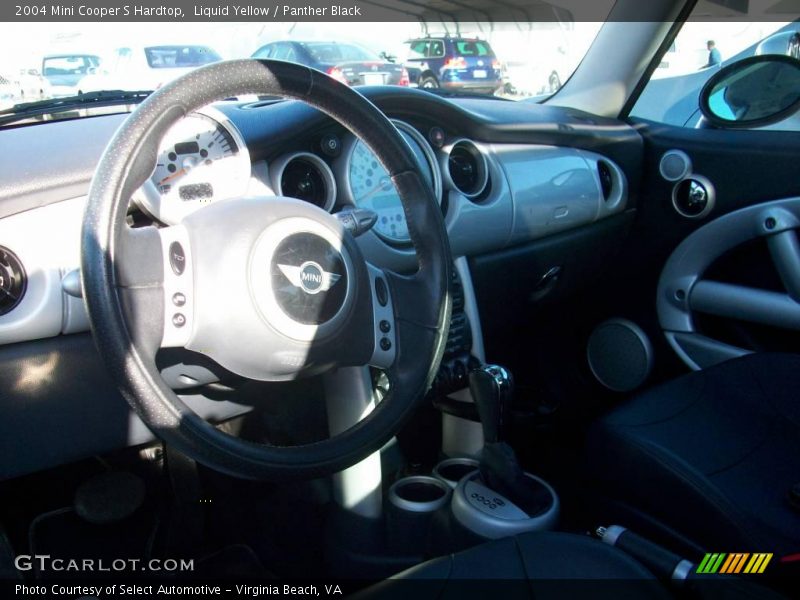 Liquid Yellow / Panther Black 2004 Mini Cooper S Hardtop