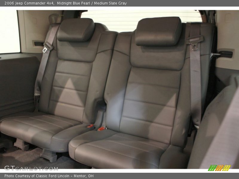 Midnight Blue Pearl / Medium Slate Gray 2006 Jeep Commander 4x4