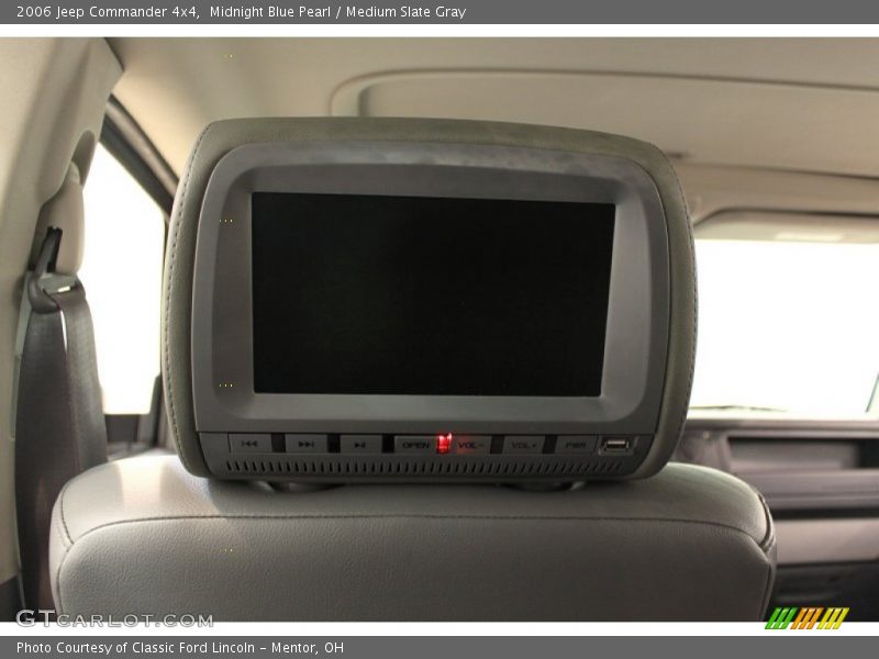 Midnight Blue Pearl / Medium Slate Gray 2006 Jeep Commander 4x4