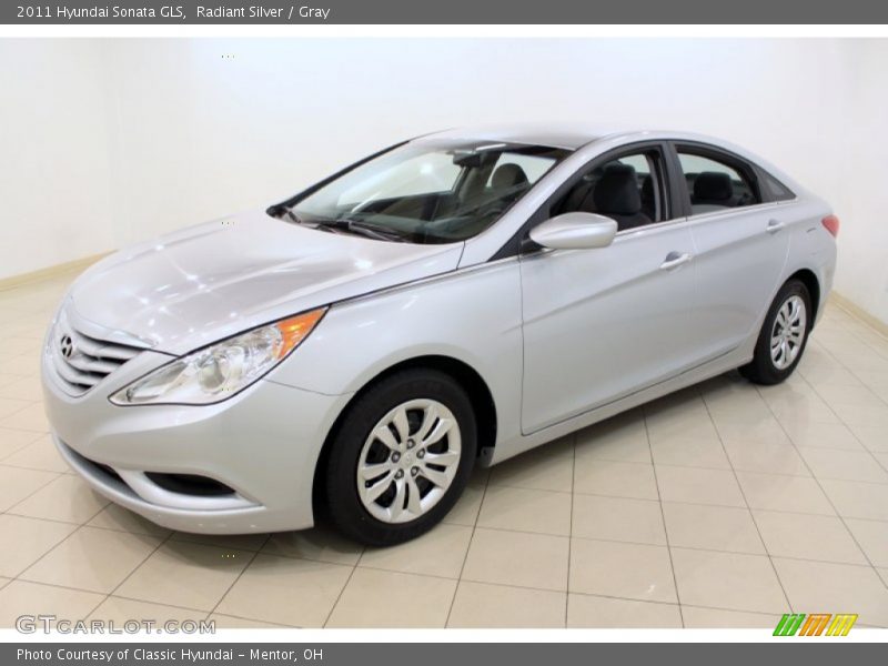Radiant Silver / Gray 2011 Hyundai Sonata GLS
