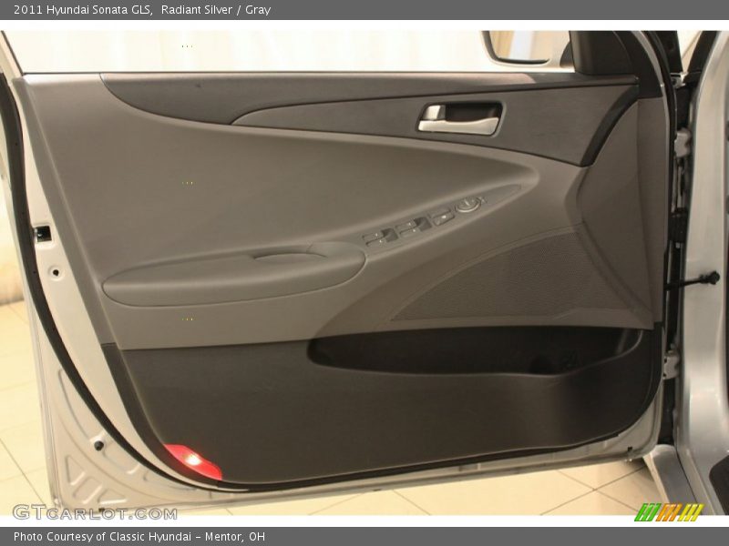 Radiant Silver / Gray 2011 Hyundai Sonata GLS