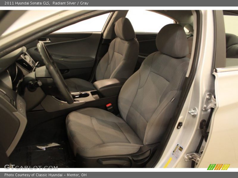 Radiant Silver / Gray 2011 Hyundai Sonata GLS
