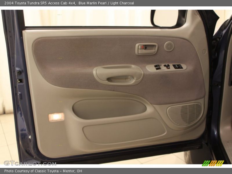 Blue Marlin Pearl / Light Charcoal 2004 Toyota Tundra SR5 Access Cab 4x4