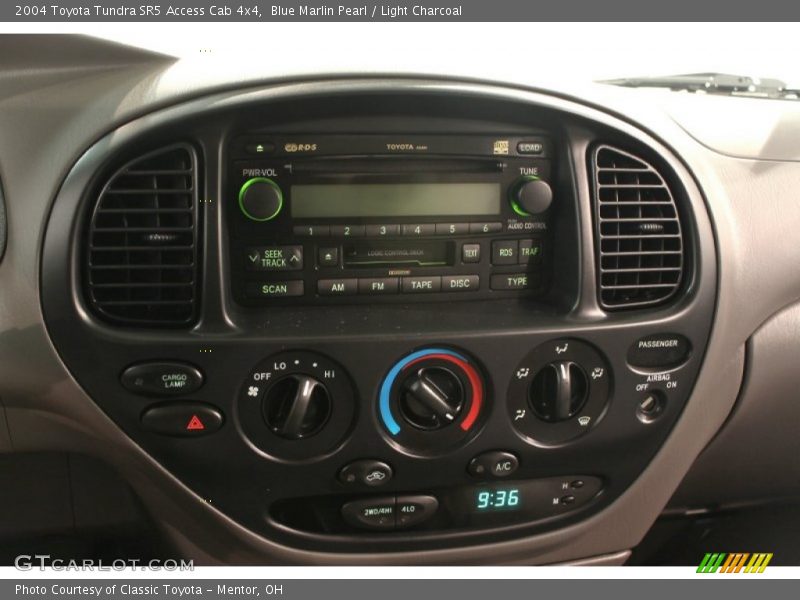 Controls of 2004 Tundra SR5 Access Cab 4x4