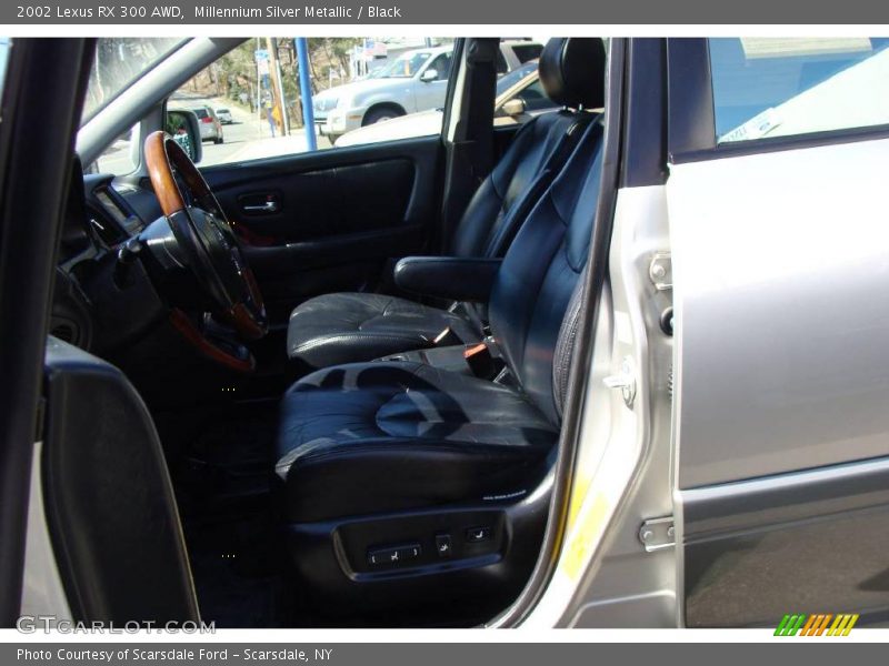 Millennium Silver Metallic / Black 2002 Lexus RX 300 AWD