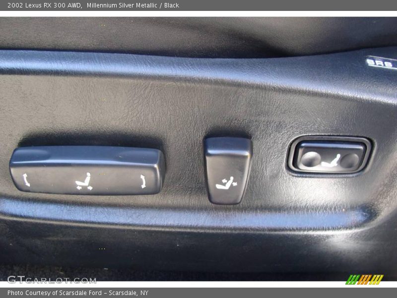 Millennium Silver Metallic / Black 2002 Lexus RX 300 AWD