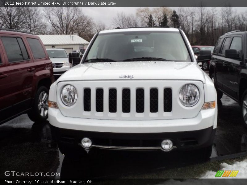 Bright White / Dark Slate Gray 2012 Jeep Patriot Limited 4x4