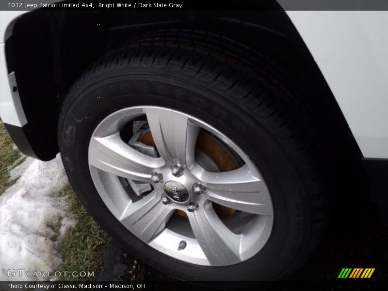 Bright White / Dark Slate Gray 2012 Jeep Patriot Limited 4x4