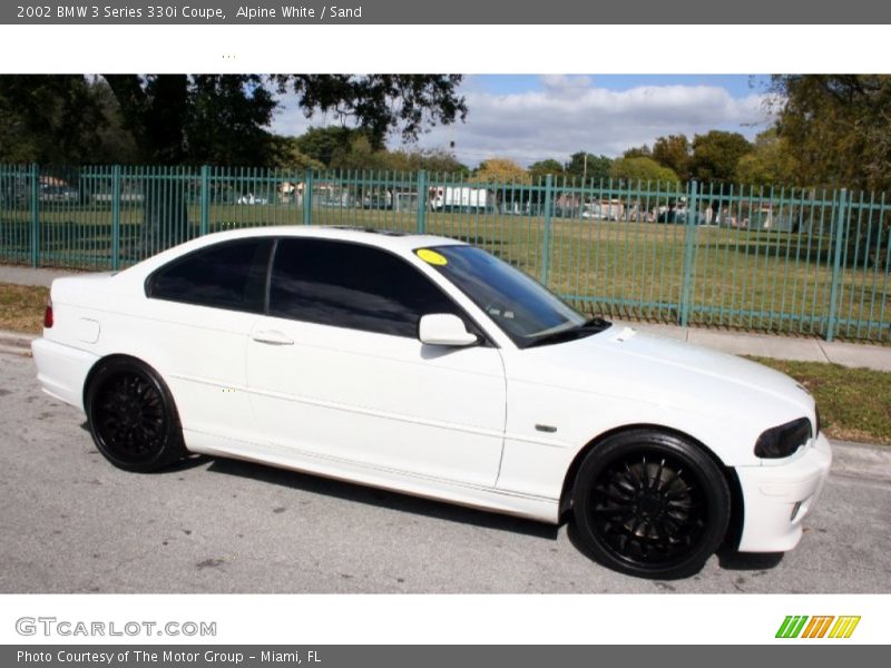 Alpine White / Sand 2002 BMW 3 Series 330i Coupe