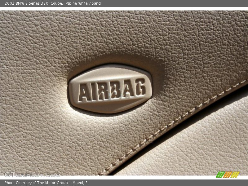 Alpine White / Sand 2002 BMW 3 Series 330i Coupe