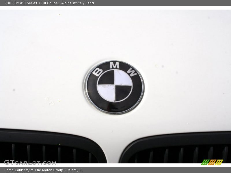 Alpine White / Sand 2002 BMW 3 Series 330i Coupe