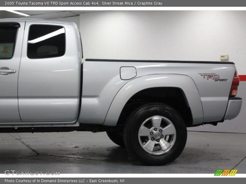 Silver Streak Mica / Graphite Gray 2005 Toyota Tacoma V6 TRD Sport Access Cab 4x4