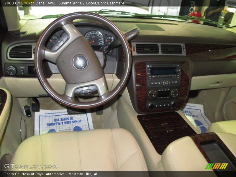 Summit White / Cocoa/Light Cashmere 2008 GMC Yukon Denali AWD
