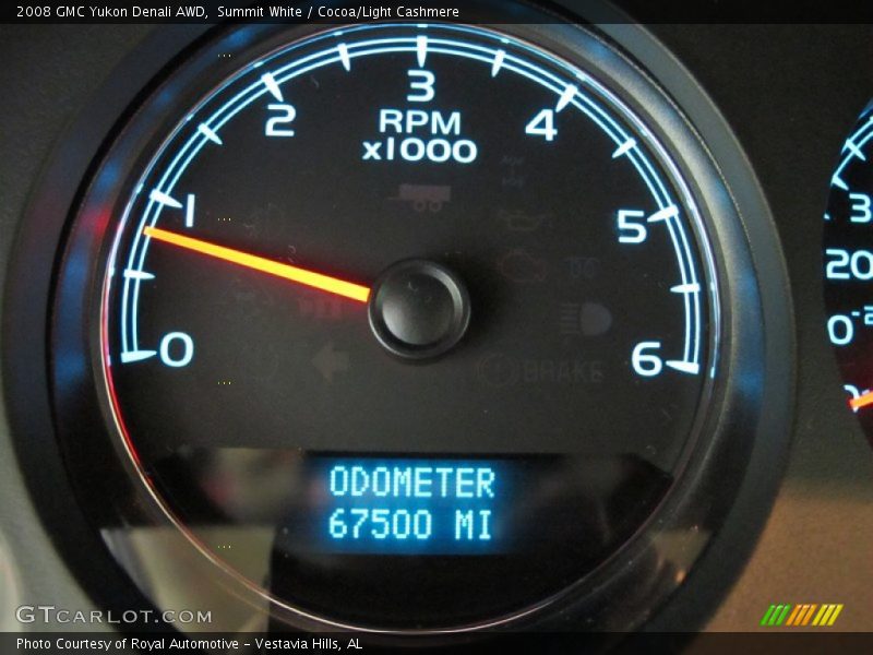 Summit White / Cocoa/Light Cashmere 2008 GMC Yukon Denali AWD