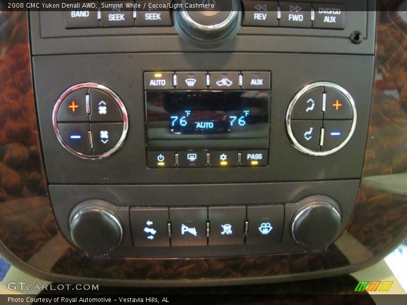 Summit White / Cocoa/Light Cashmere 2008 GMC Yukon Denali AWD