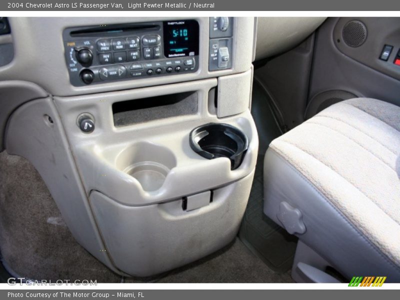 Light Pewter Metallic / Neutral 2004 Chevrolet Astro LS Passenger Van