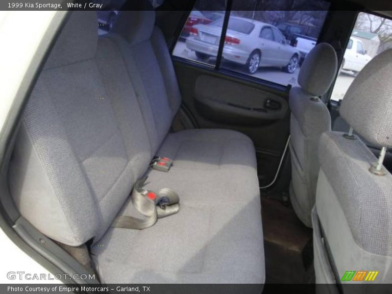 White / Gray 1999 Kia Sportage